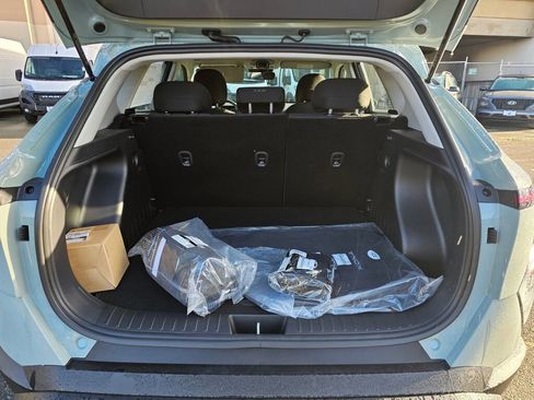 New 2026 Hyundai Kona SE image 12