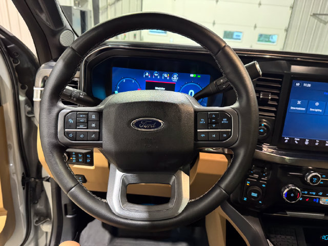 Used 2025 Ford F250 Lariat w/ Lariat Ultimate Package AWD/4WD image 12
