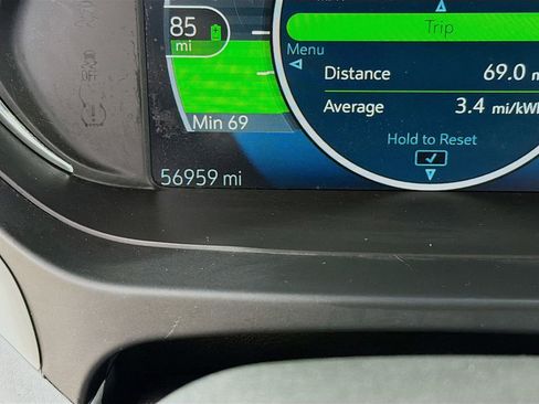 Used 2018 Chevrolet Bolt LT image 29