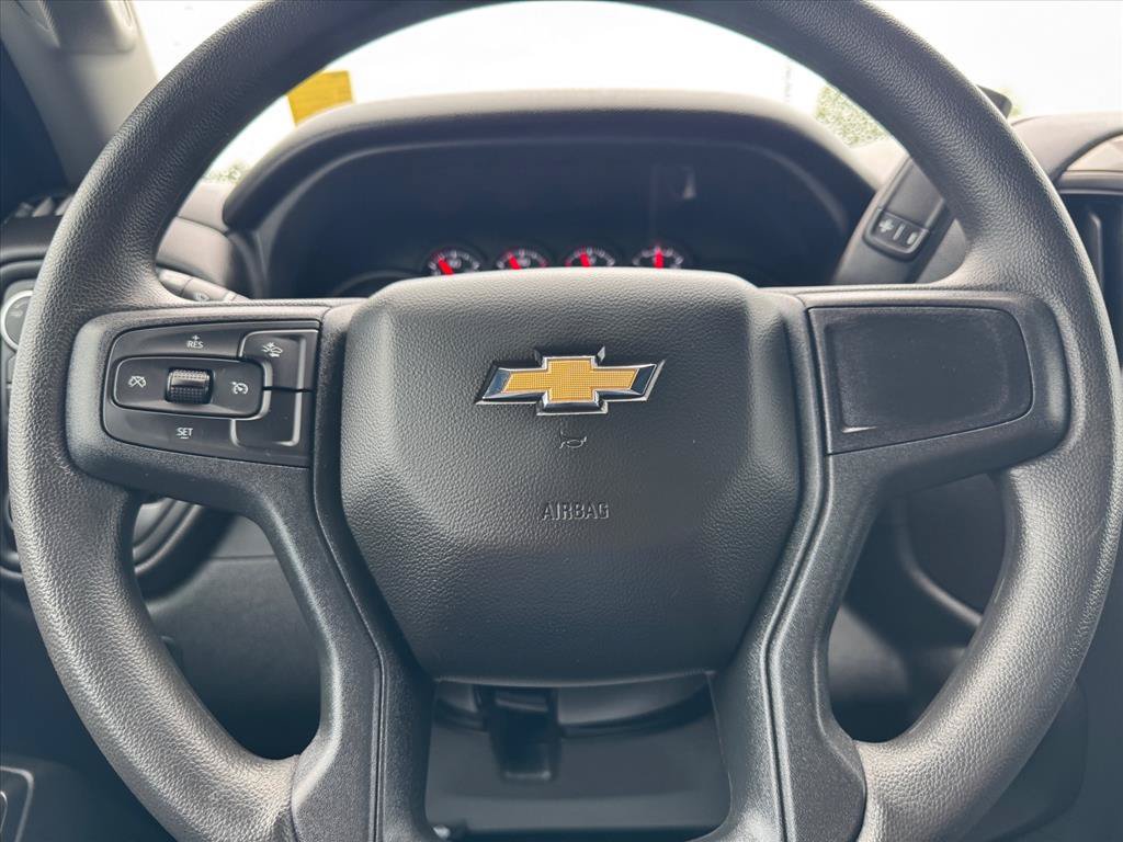 Used 2026 Chevrolet Silverado 1500 Custom AWD/4WD image 18