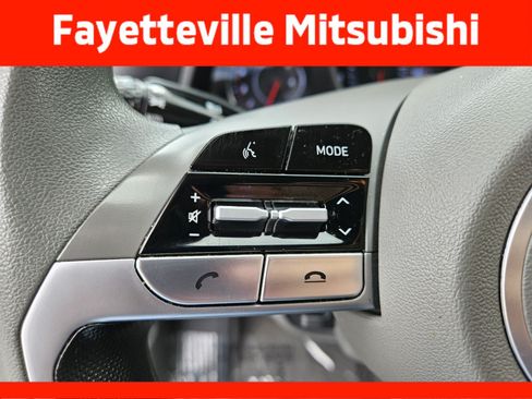 Used 2023 Hyundai Elantra SEL FWD image 26