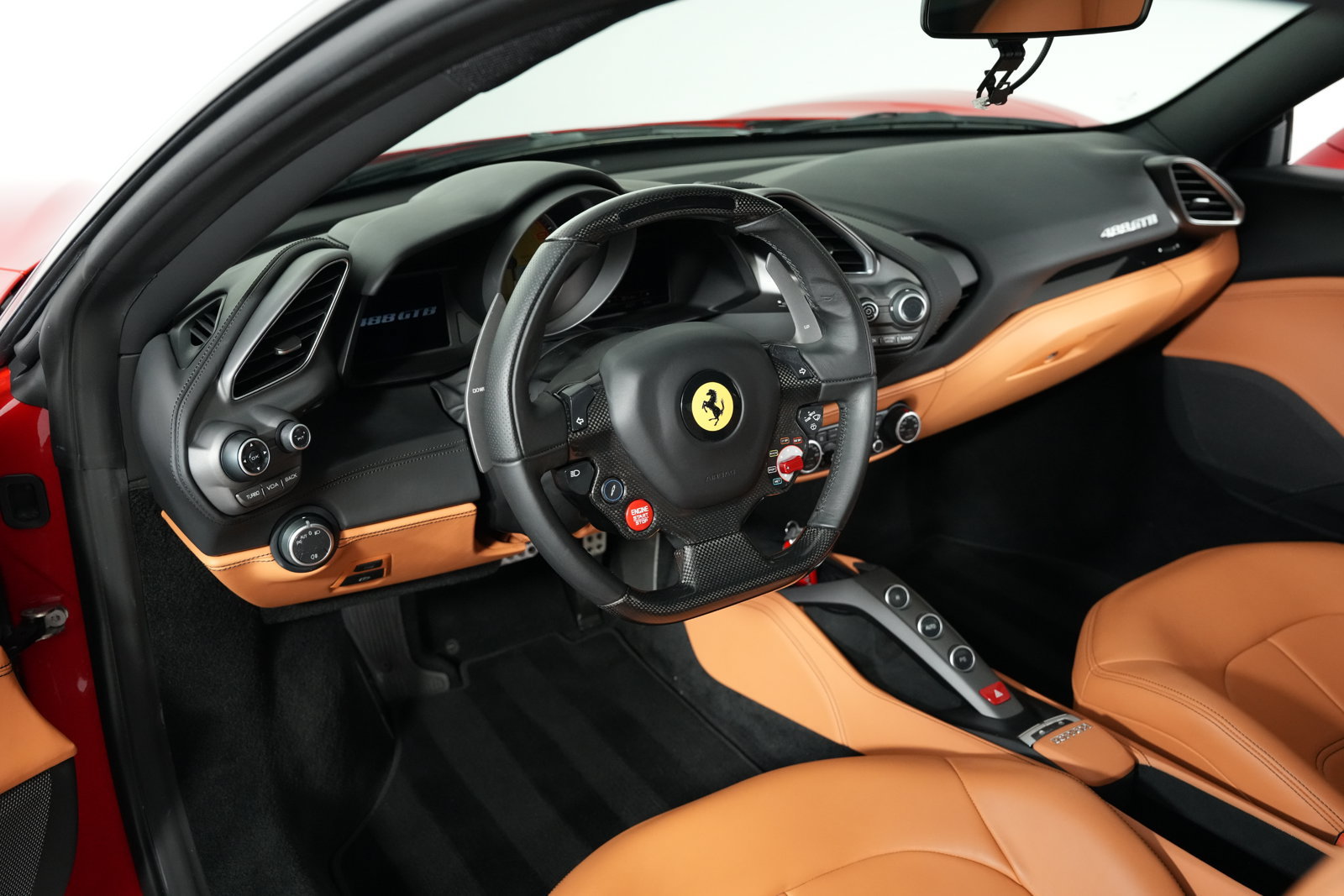 Used 2016 Ferrari 488 GTB RWD image 22