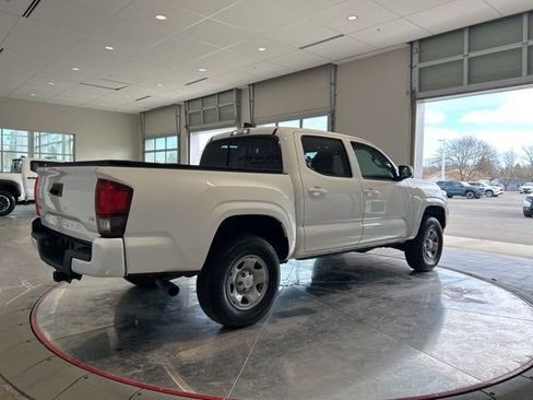 Used 2023 Toyota Tacoma SR image 8