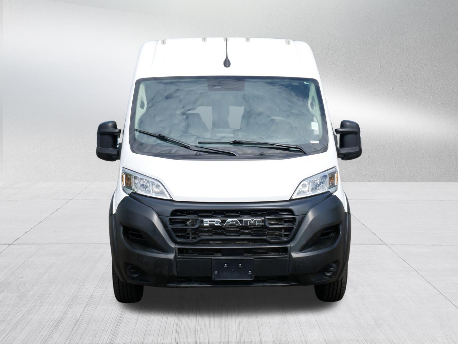 Used 2023 RAM ProMaster 2500 FWD image 2