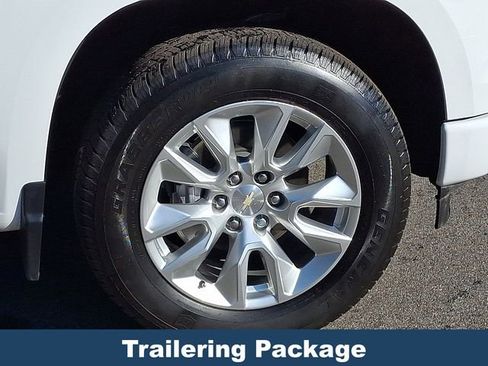 Used 2024 Chevrolet Silverado 1500 Custom image 10