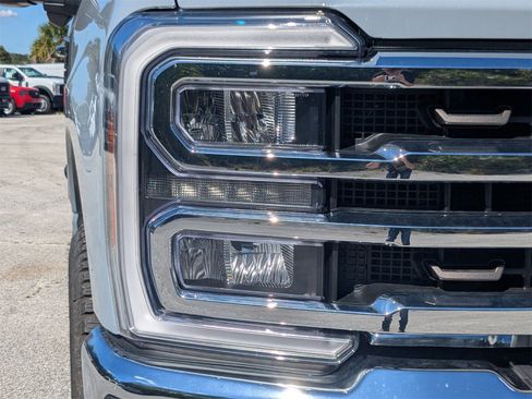 New 2025 Ford F350 King Ranch w/ Chrome Package image 9