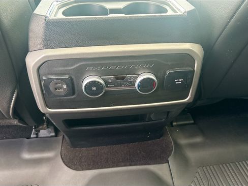 Used 2021 Ford Expedition XLT RWD image 26