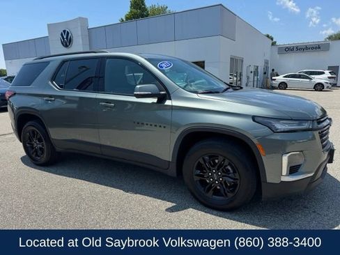 Used 2023 Chevrolet Traverse LT w/ Midnight/Sport Edition AWD/4WD image 3