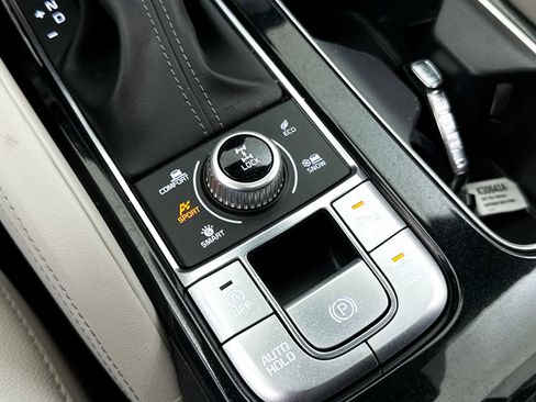 Used 2021 Kia Telluride SX AWD/4WD image 6