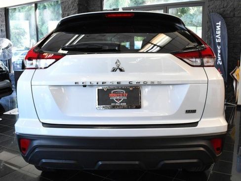 Used 2024 Mitsubishi Eclipse Cross AWD image 12