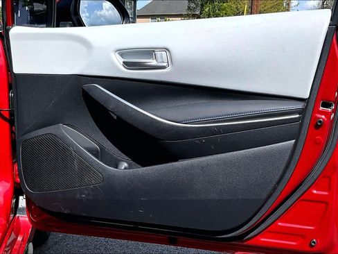 Used 2021 Toyota Corolla SE image 22