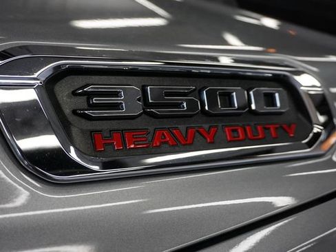 Used 2024 RAM 3500 Laramie AWD/4WD image 4
