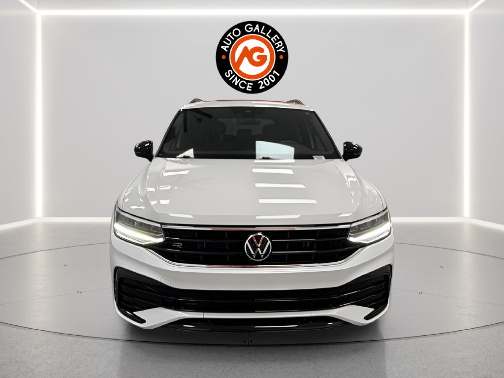 Used 2023 Volkswagen Tiguan SE R-Line FWD image 8