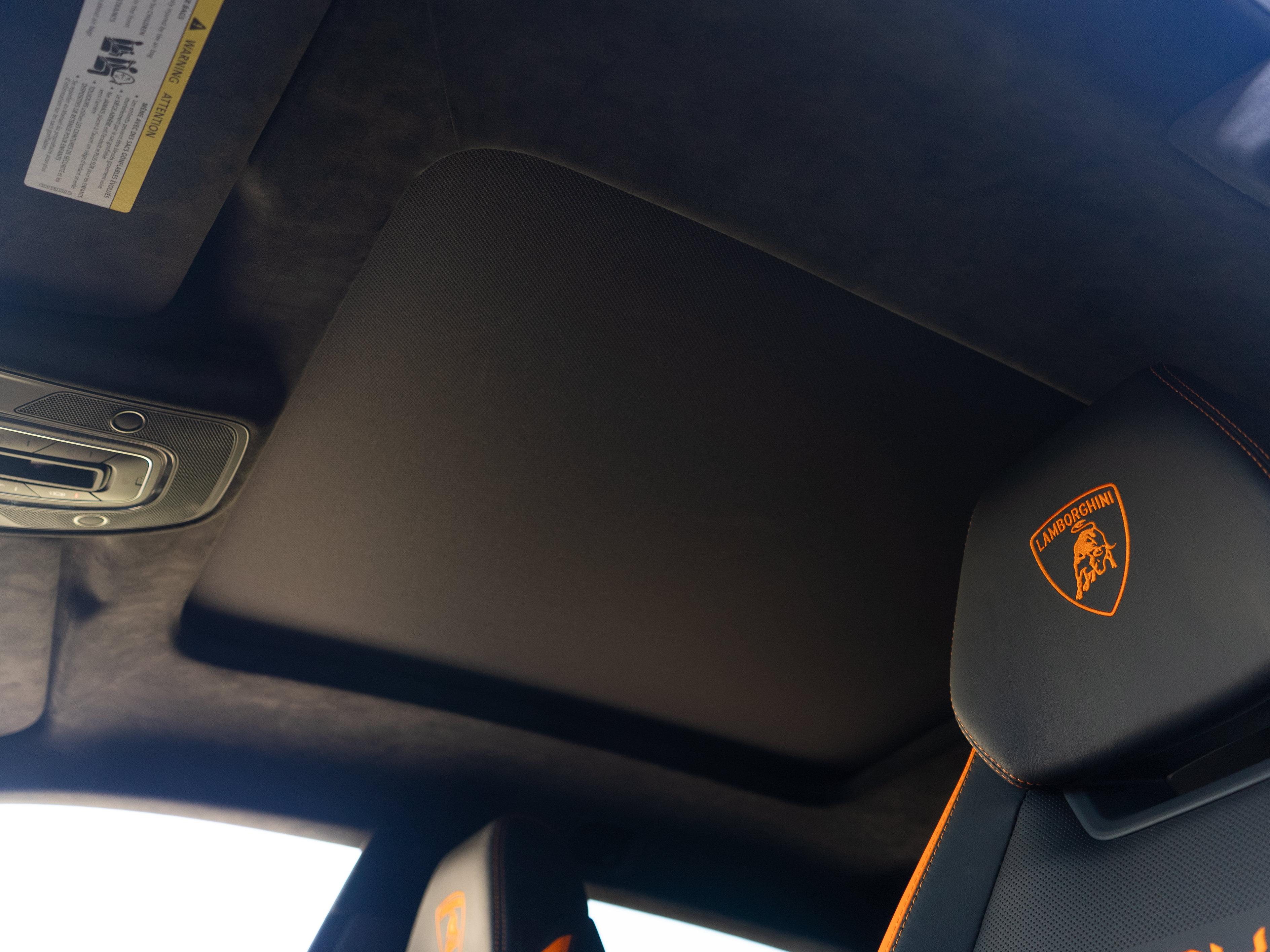 Used 2024 Lamborghini Urus S AWD/4WD image 44