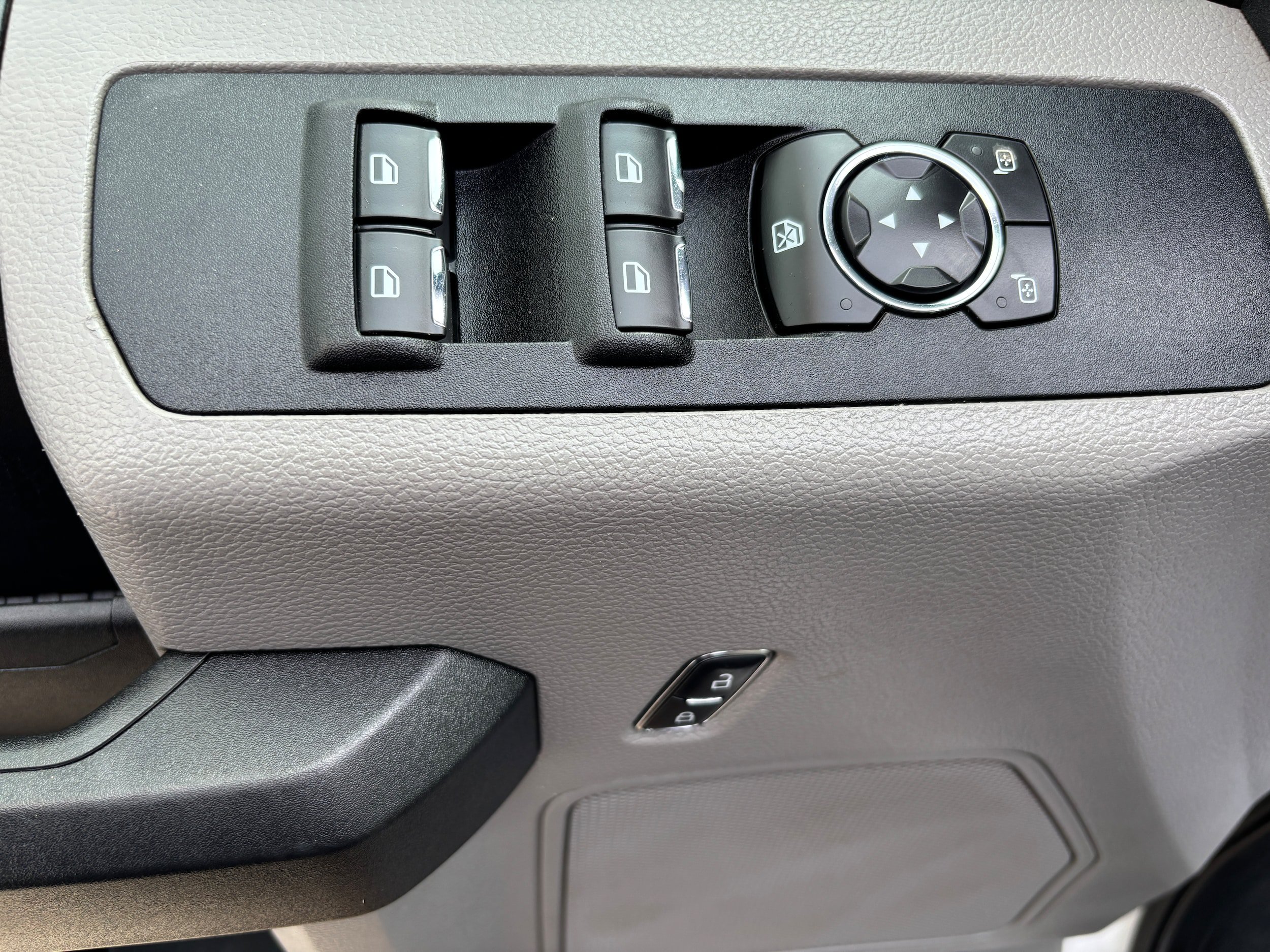 Used 2019 Ford F250 XL w/ Power Equipment Group AWD/4WD image 21