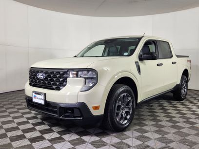 New 2025 Ford Maverick XLT w/ XLT Luxury Package