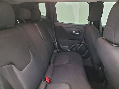 Used 2021 Jeep Renegade Sport w/ Sport Appearance Group AWD/4WD image 19