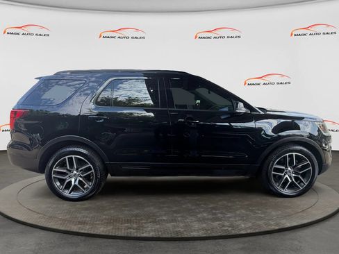 Used 2016 Ford Explorer Sport w/ Equipment Group 401A AWD/4WD image 6