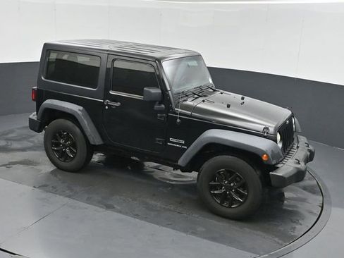 Used 2014 Jeep Wrangler Sport w/ Connectivity Group AWD/4WD image 29