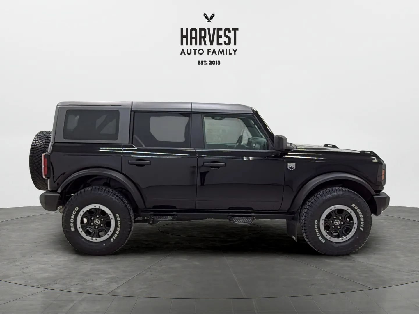 Used 2023 Ford Bronco Big Bend w/ Sasquatch Package AWD/4WD image 8