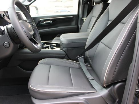 New 2026 Chevrolet Tahoe Premier image 13