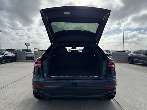 Used 2024 Audi RS Q8 w/ Black Optic Package image 9