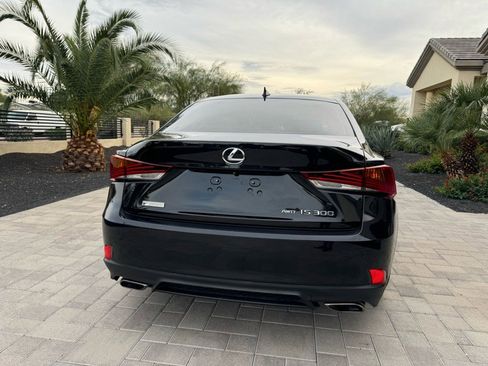Used 2019 Lexus IS 300 F Sport image 7