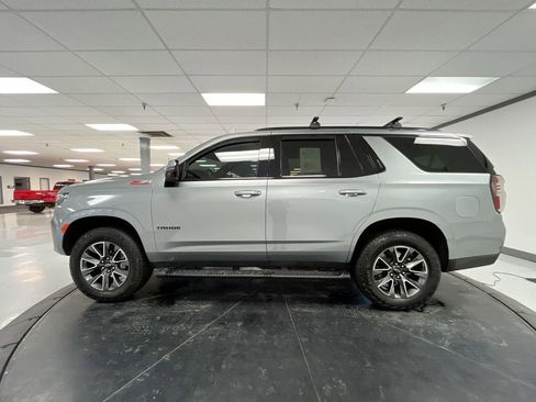 Used 2024 Chevrolet Tahoe Z71 w/ Luxury Package image 5