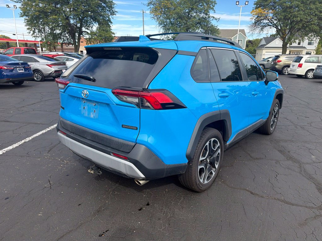 Used 2019 Toyota RAV4 Adventure AWD/4WD image 6