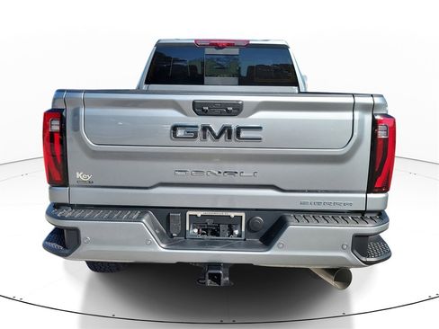 New 2026 GMC Sierra 2500 Denali Ultimate w/ Max Trailering Package image 5