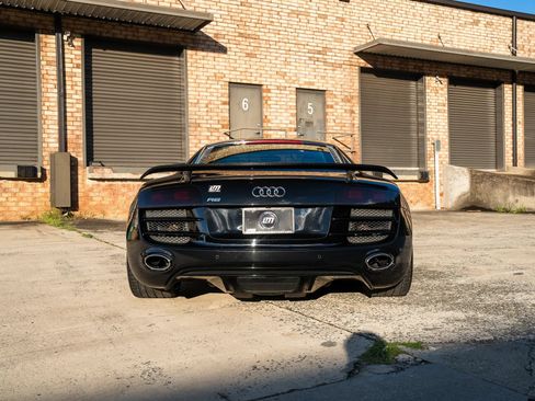 Used 2011 Audi R8 V10 AWD/4WD image 8