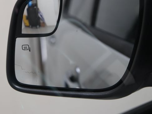 Used 2014 Ford Explorer XLT FWD image 20