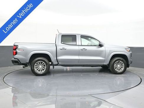 New 2025 Chevrolet Colorado LT w/ LT Convenience Package AWD/4WD image 12