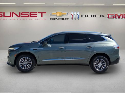 Certified 2023 Buick Enclave Essence image 7