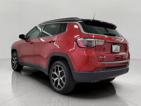 Used 2025 Jeep Compass Limited AWD/4WD image 47