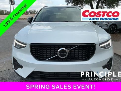 New 2026 Volvo XC40 B5 Core AWD/4WD image 3