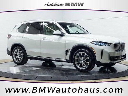 New 2026 BMW X5 xDrive50e image 1