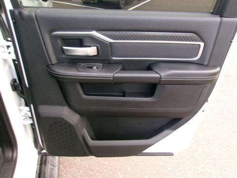 New 2026 RAM 3500 Big Horn AWD/4WD image 8