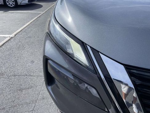 Used 2023 Nissan Rogue S image 16