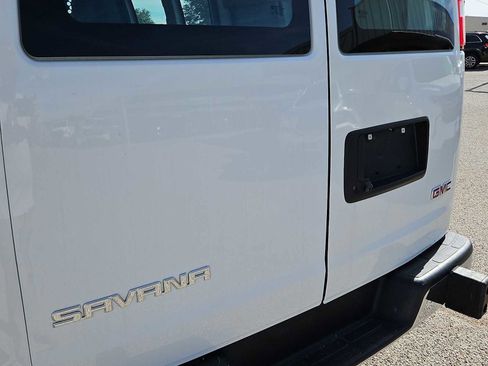 Used 2024 GMC Savana 2500 w/ Driver Convenience Package RWD image 11