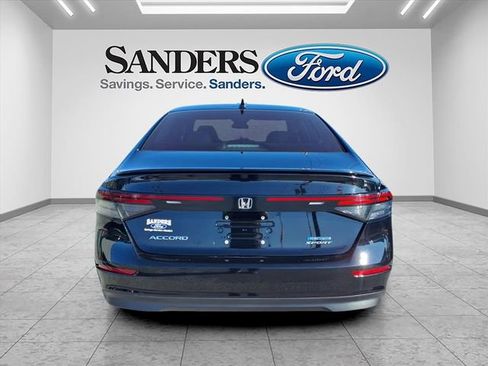 Used 2024 Honda Accord Sport image 3