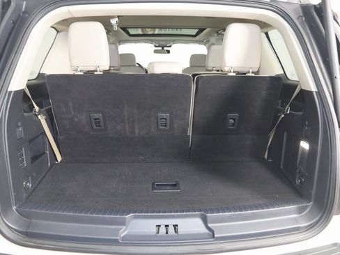 Used 2022 Ford Expedition Limited image 52