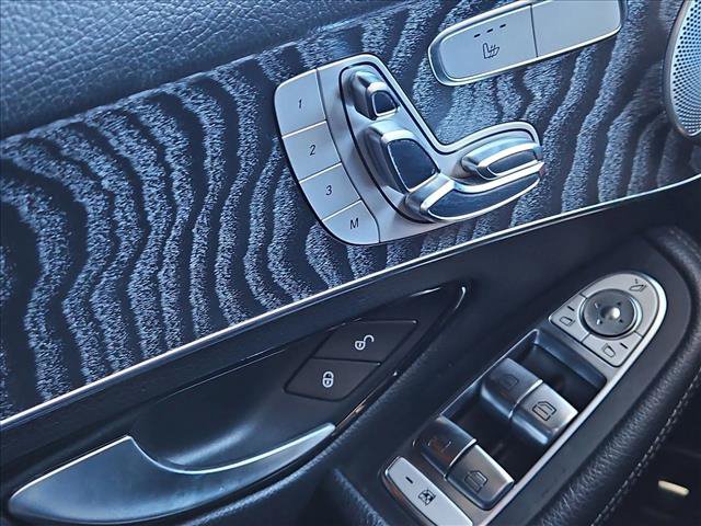 Used 2018 Mercedes-Benz GLC 300 4MATIC image 8