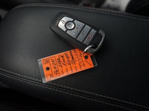 Certified 2022 Ford Escape Titanium image 22