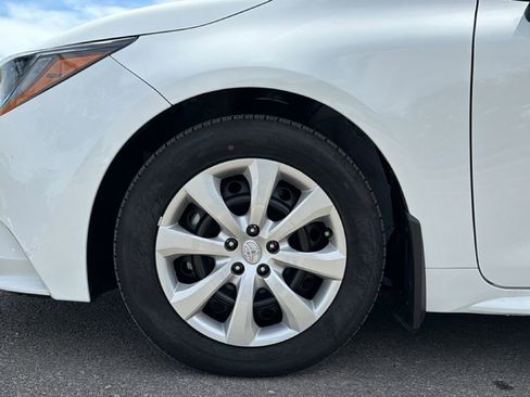 Used 2026 Toyota Corolla LE FWD image 12