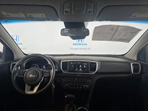 Used 2022 Kia Sportage LX FWD image 8