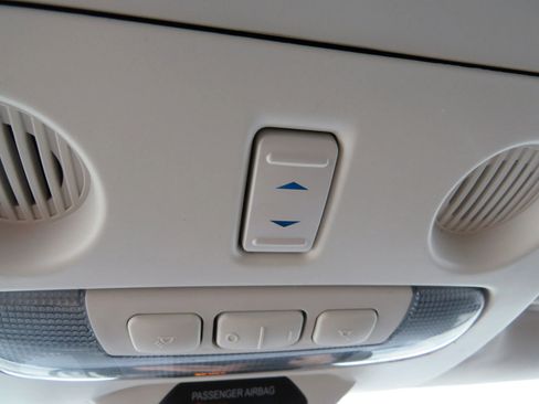 Used 2020 Ford EcoSport SE w/ SE Convenience Package image 27