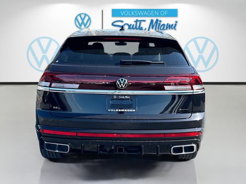 New 2026 Volkswagen Atlas Cross Sport SEL Premium R-Line AWD/4WD image 6
