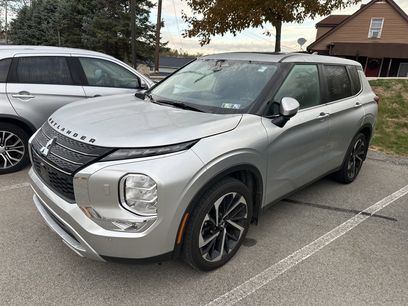 Used 2024 Mitsubishi Outlander SE