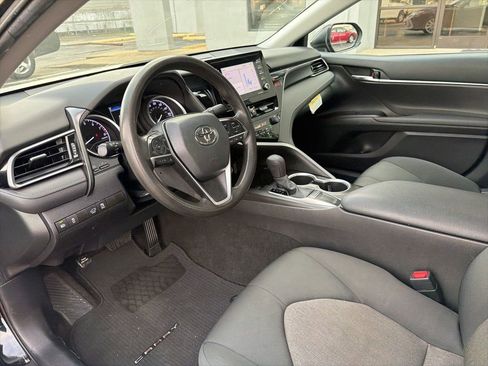 Used 2023 Toyota Camry LE image 10